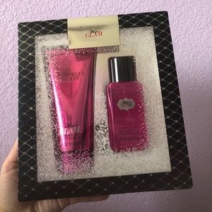 Victoria Secret Tease Glam Pink Lotion & Mist